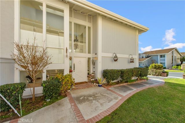 17682 Cassia Tree, Irvine, CA 92612