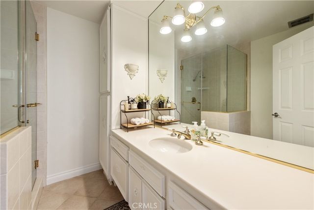 17682 Cassia Tree, Irvine, CA 92612