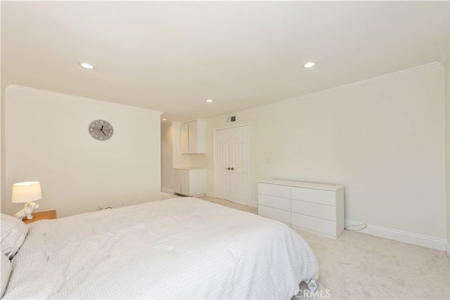 17682 Cassia Tree, Irvine, CA 92612