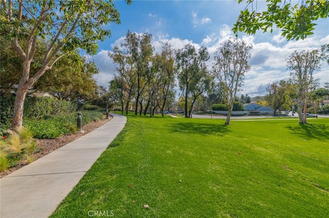 17682 Cassia Tree, Irvine, CA 92612