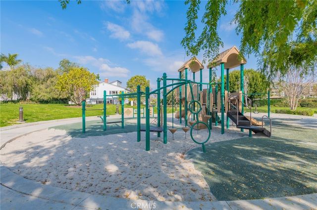 17682 Cassia Tree, Irvine, CA 92612