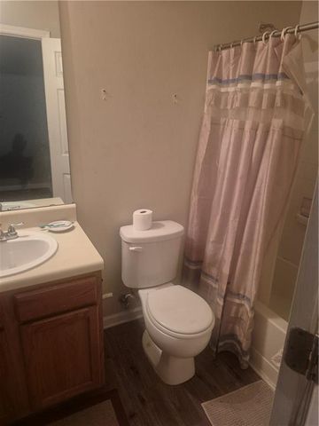2289 Strathmoor Manor Drive, Lithonia, GA 30058