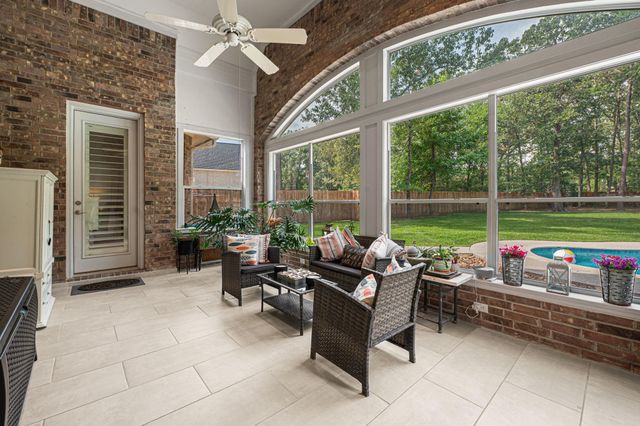 11357 Lake Oak Drive, Montgomery, TX 77356