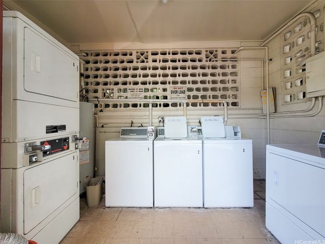 526 N School Street 307, Honolulu, HI 96817