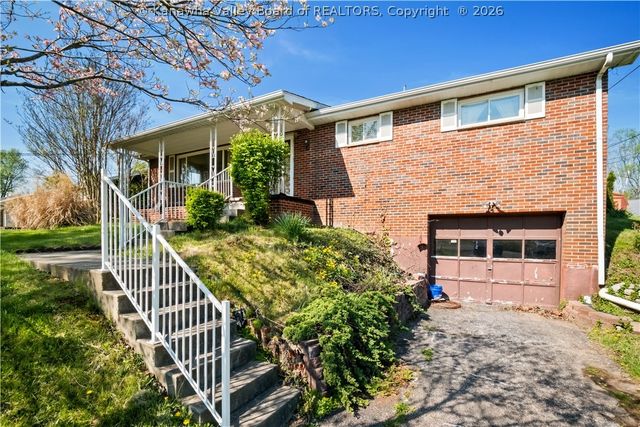 5311 Koontz Drive, Cross Lanes, WV 25313