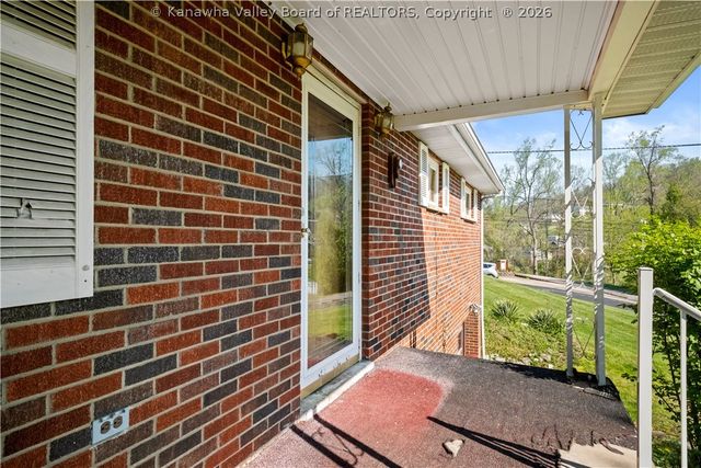 5311 Koontz Drive, Cross Lanes, WV 25313