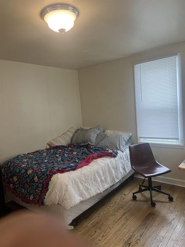 325 WASHINGTON AVENUE, Stevens Point, WI 54481