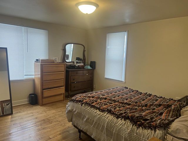 325 WASHINGTON AVENUE, Stevens Point, WI 54481