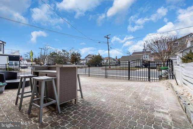 319 MONMOUTH AVE, Ocean Gate, NJ 08740