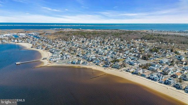 319 MONMOUTH AVE, Ocean Gate, NJ 08740