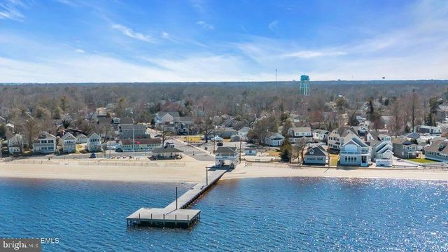 319 MONMOUTH AVE, Ocean Gate, NJ 08740