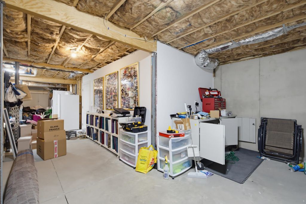 Image 44 of property listing at 6 Rose Fountain Lane # 31, Hampton, NH 03842