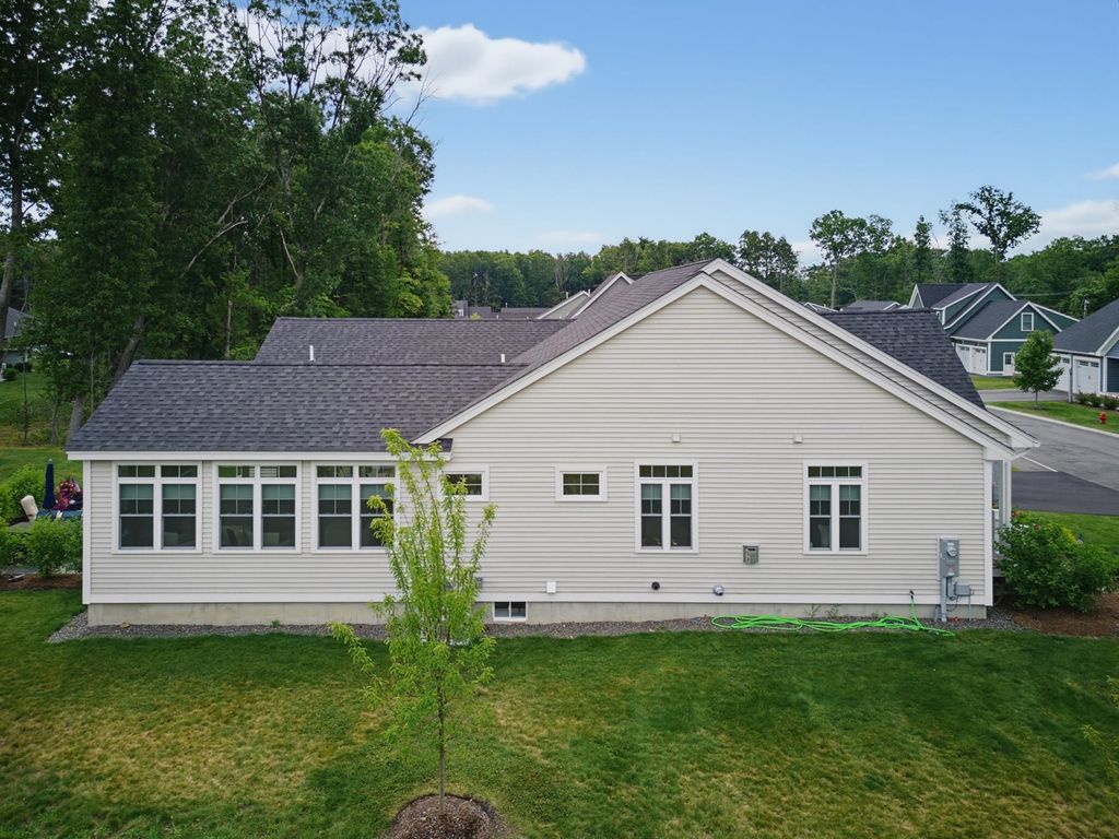 Image 48 of property listing at 6 Rose Fountain Lane # 31, Hampton, NH 03842