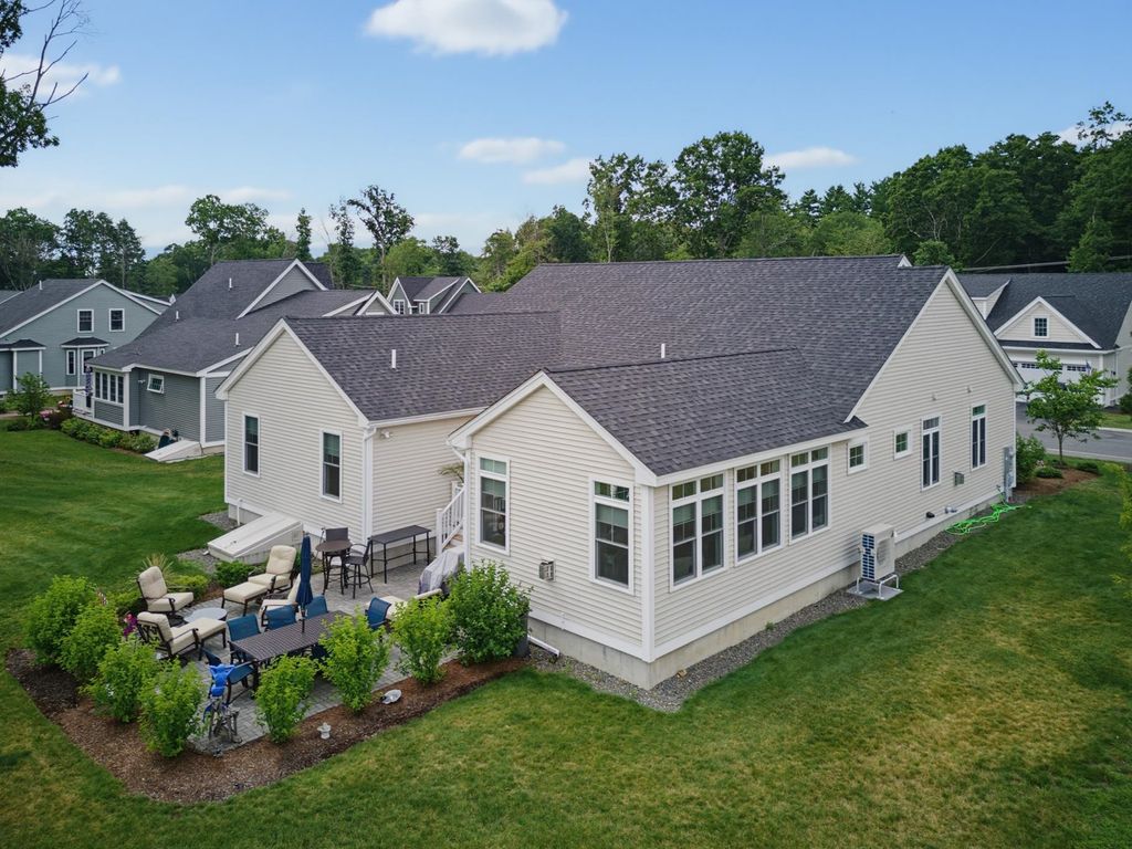 Image 49 of property listing at 6 Rose Fountain Lane # 31, Hampton, NH 03842