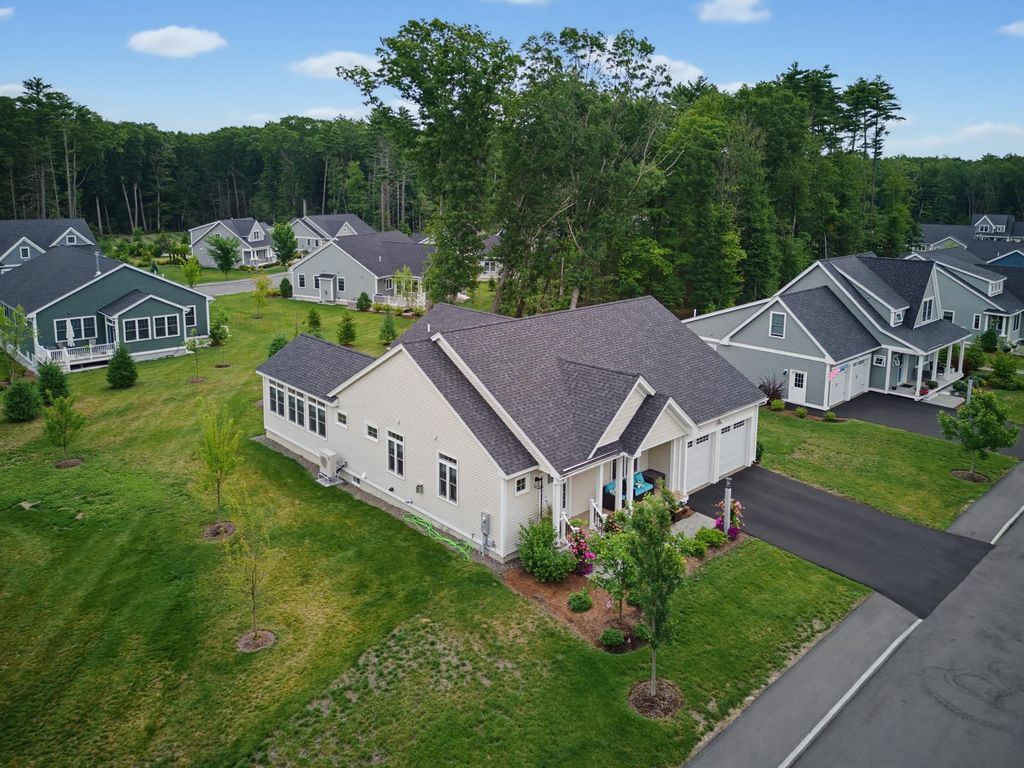 Image 56 of property listing at 6 Rose Fountain Lane # 31, Hampton, NH 03842