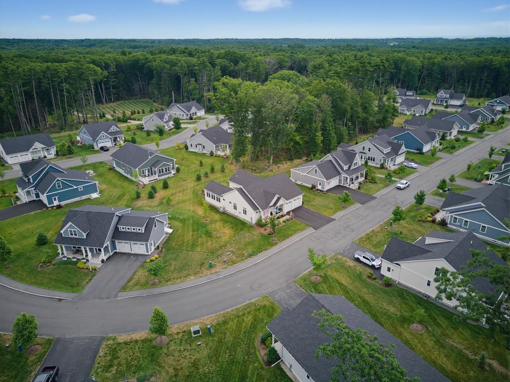 Image 57 of property listing at 6 Rose Fountain Lane # 31, Hampton, NH 03842