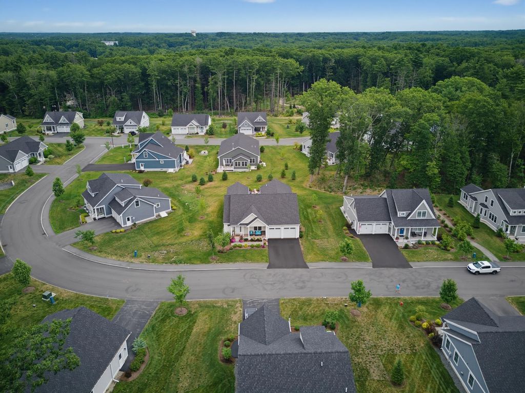 Image 58 of property listing at 6 Rose Fountain Lane # 31, Hampton, NH 03842