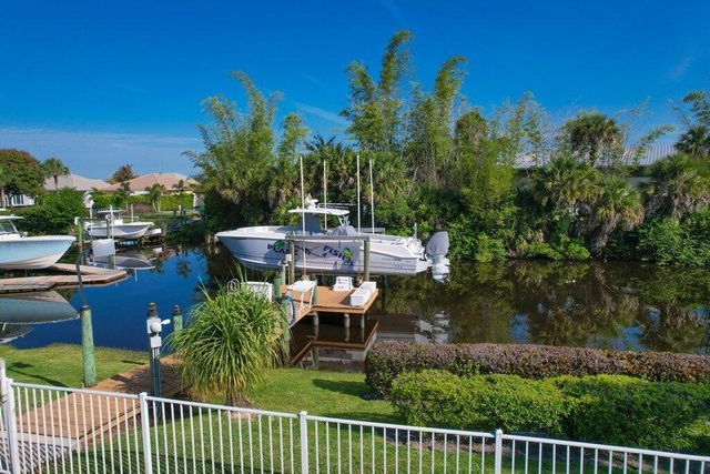 479 SW Lost River Road, Stuart, FL 34997