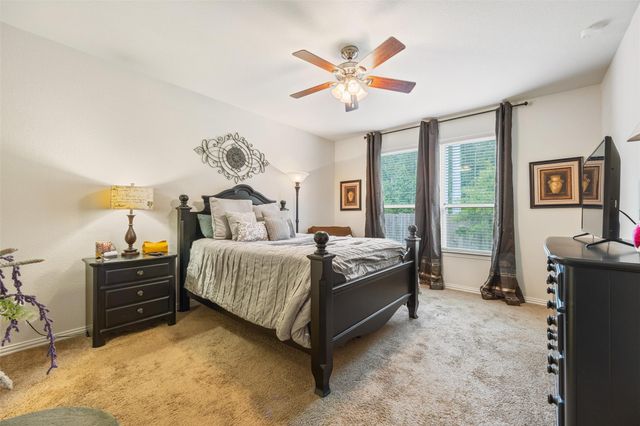 3 Maple Mill Court, Conroe, TX 77301