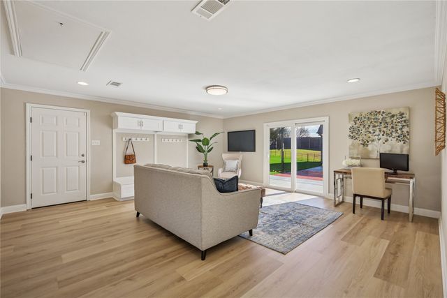 209 Carriage Hill Lane, Heath, TX 75032