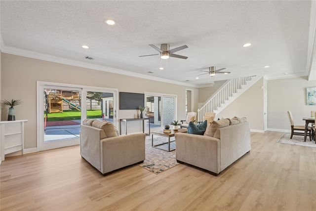 209 Carriage Hill Lane, Heath, TX 75032