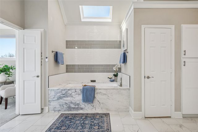 209 Carriage Hill Lane, Heath, TX 75032