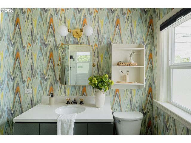 2115 Se 26TH Ave, Portland, OR 97214