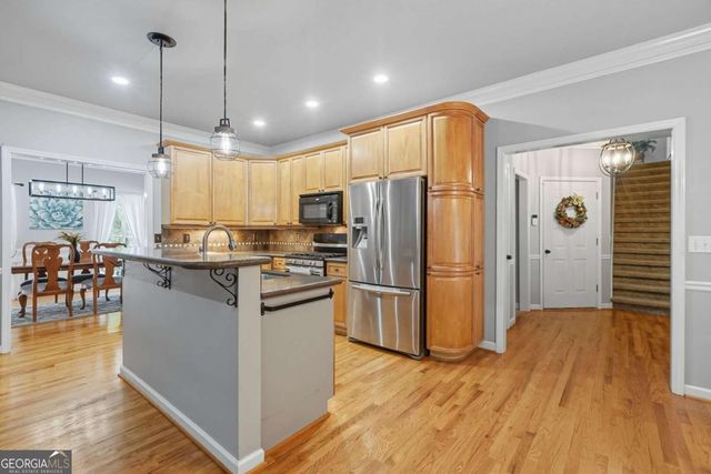 5090 Eubanks Road, Woodstock, GA 30188