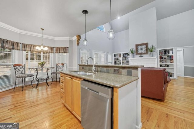 5090 Eubanks Road, Woodstock, GA 30188