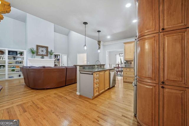 5090 Eubanks Road, Woodstock, GA 30188