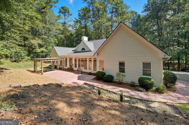 5090 Eubanks Road, Woodstock, GA 30188