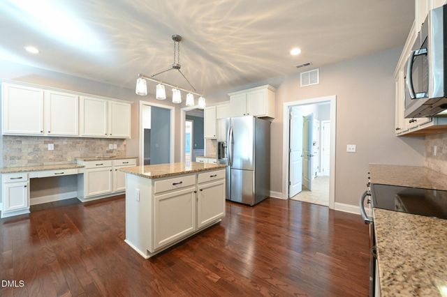 197 W Paige Wynd Drive, Angier, NC 27501