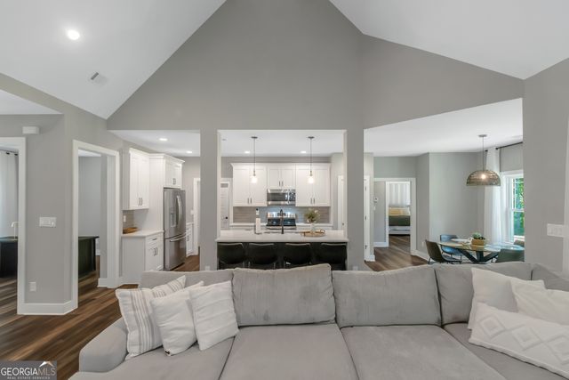 567 Kendrick Road, Zebulon, GA 30295