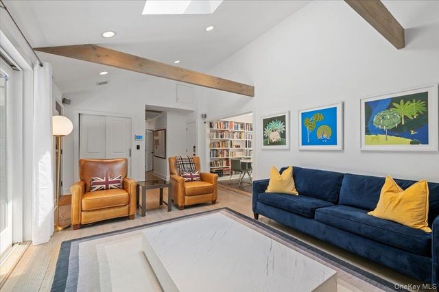 94 Hands Creek Road, East Hampton, NY 11937