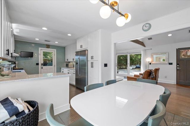 94 Hands Creek Road, East Hampton, NY 11937