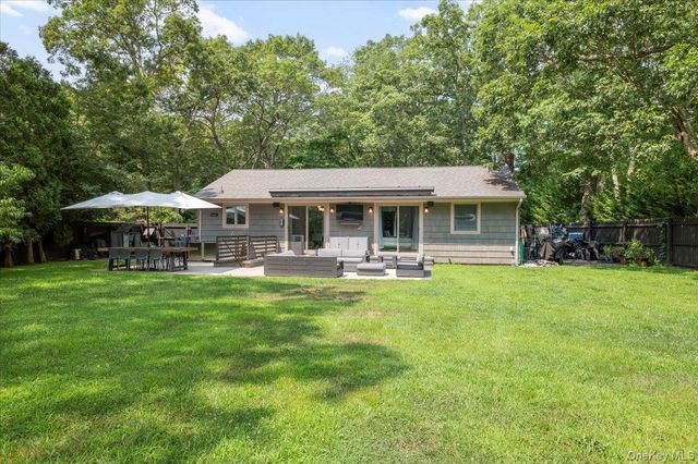 94 Hands Creek Road, East Hampton, NY 11937