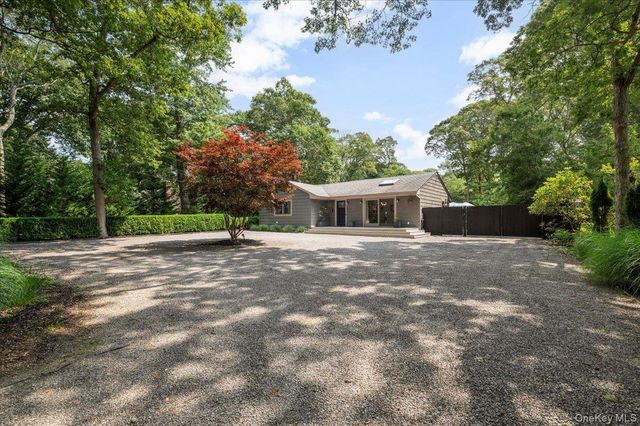 94 Hands Creek Road, East Hampton, NY 11937