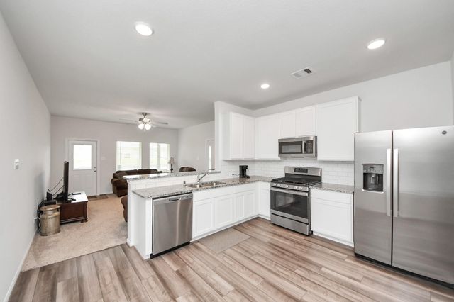 1110 Bending Trail Drive, Tomball, TX 77375