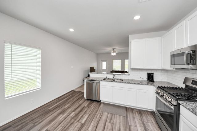 1110 Bending Trail Drive, Tomball, TX 77375