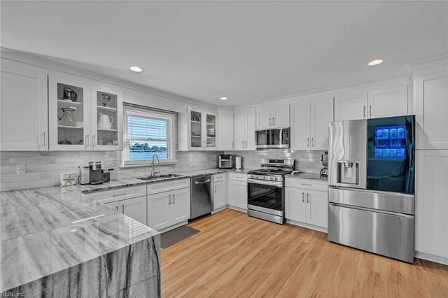 1213 Plantation Lakes CIR, Chesapeake, VA 23320