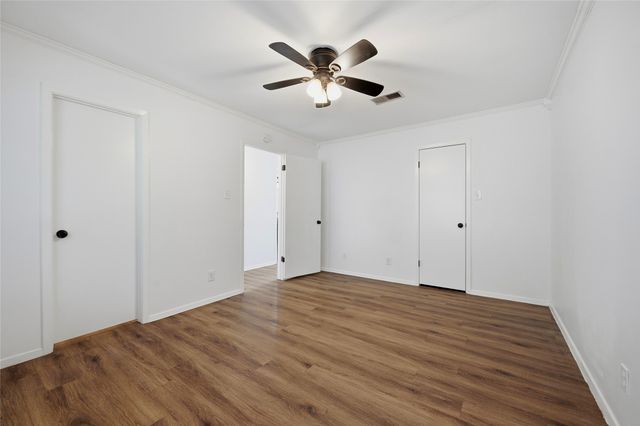 914 W Washington Street F, Sherman, TX 75092