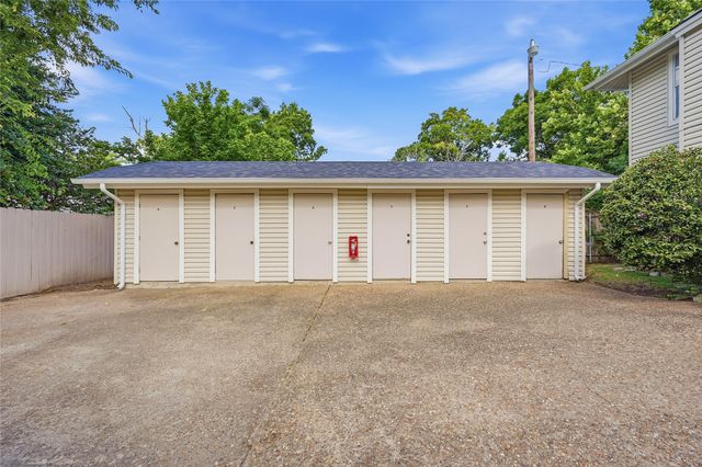 914 W Washington Street F, Sherman, TX 75092