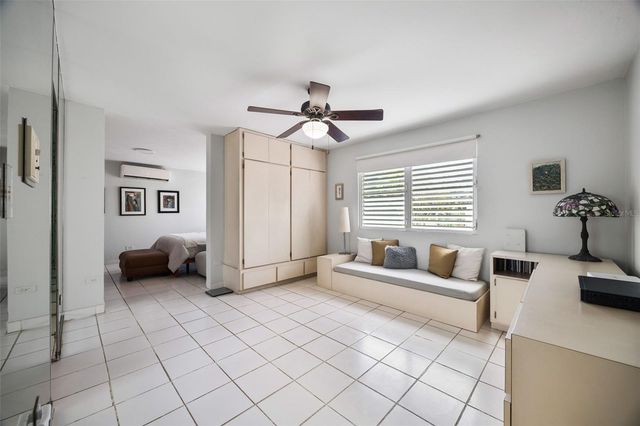 B-6 CALLE ARROYO URB EL REMANSO, San Juan, PR 00926