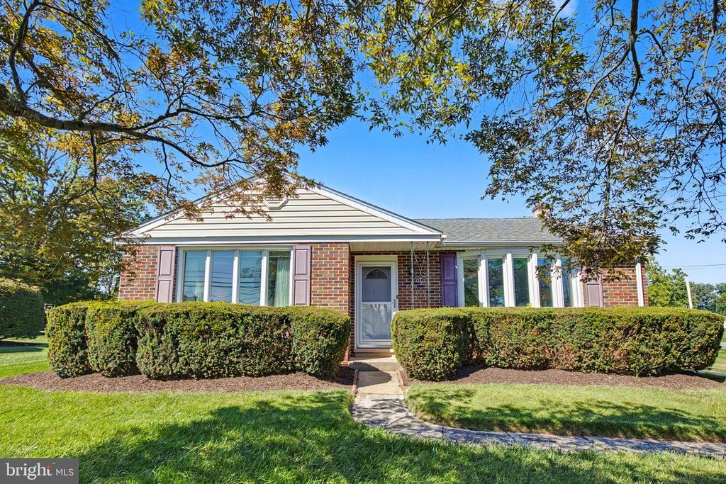 157 EGYPT RD, WEST NORRITON, PA 19403 — exterior