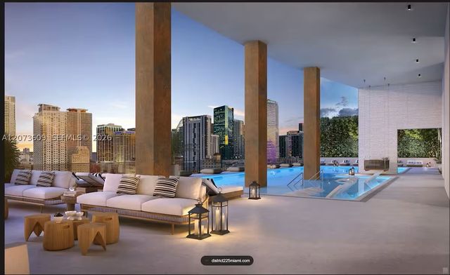 225 N Miami Ave 1407, Miami, FL 33128