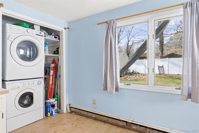 92 Wauwepex Trail, Ridge, NY 11961
