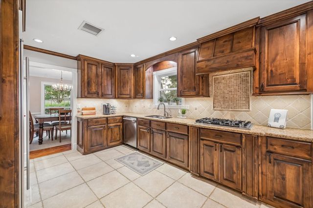 5410 Coral Gables Drive, Houston, TX 77069