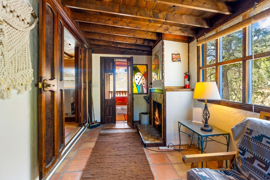 Image 20 of property listing at 575 Redondo Road, Jemez Springs, NM 87025