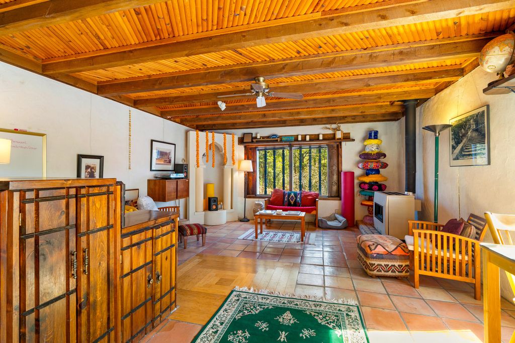 Image 28 of property listing at 575 Redondo Road, Jemez Springs, NM 87025