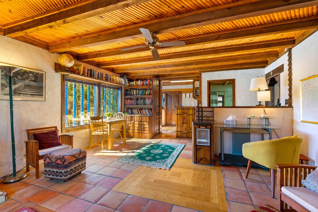 Image 30 of property listing at 575 Redondo Road, Jemez Springs, NM 87025